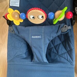 Baby bjorn bouncer toy